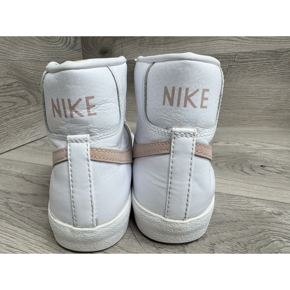 Nike Shoes Womens 8.5 White Blazer Mid 77 Vintage Hi Sneakers Leather CZ1055-118 - Picture 5 of 9